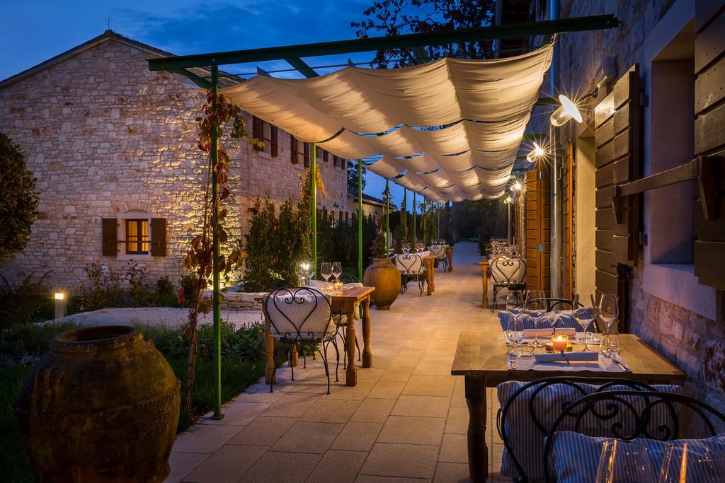 Meneghetti Wine Hotel And Winery - Relais & Chateaux Bale Kültér fotó
